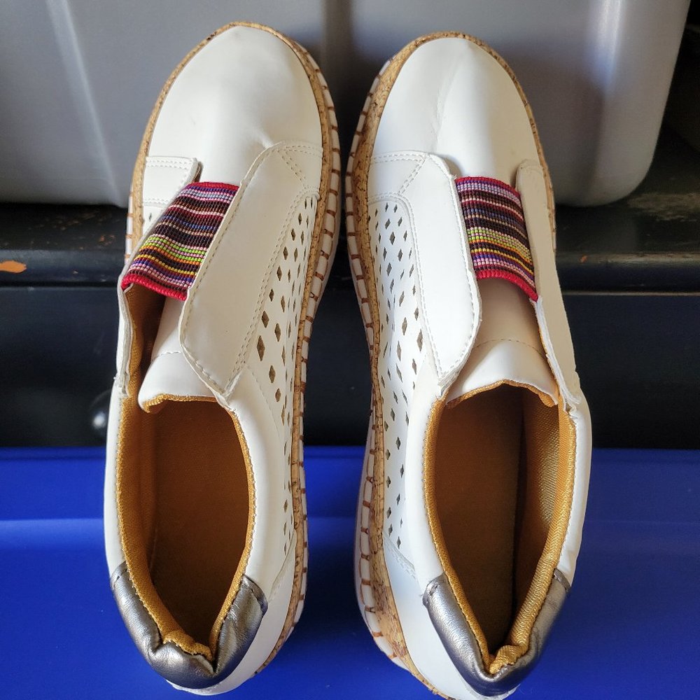 NWOT! Orthopedic White Shoes